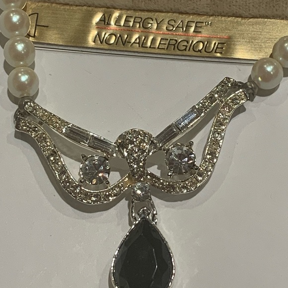 GORGEOUS VINTAGE VENDOME/Coro SET - Picture 2 of 6